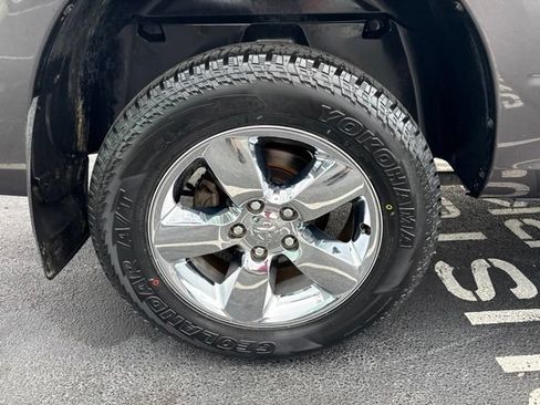 Used 2019 RAM 1500 Big Horn AWD/4WD image 9