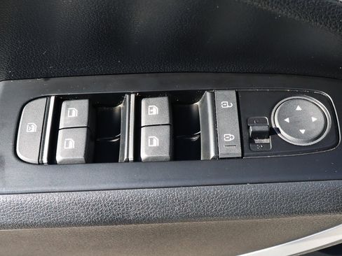 Used 2024 Kia Soul LX w/ Option Group 015 image 14