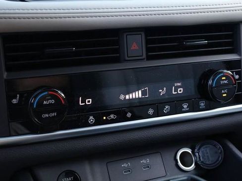 New 2026 Nissan Rogue Dark Armor AWD/4WD image 15