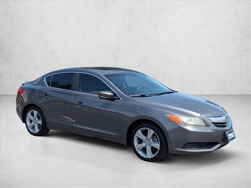 Used 2015 Acura ILX FWD image 3