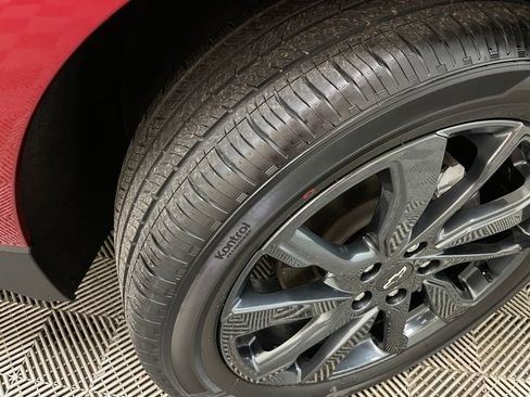 Certified 2024 Chevrolet Equinox RS w/ LPO, Floor Liner Package FWD image 49