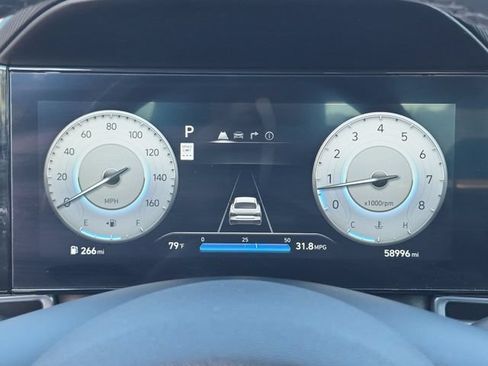 Used 2025 Hyundai Elantra SEL FWD image 22