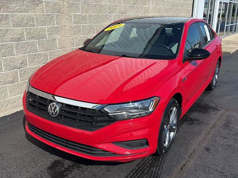 Used 2019 Volkswagen Jetta R-Line w/ R-Line Cold Weather Package FWD image 33