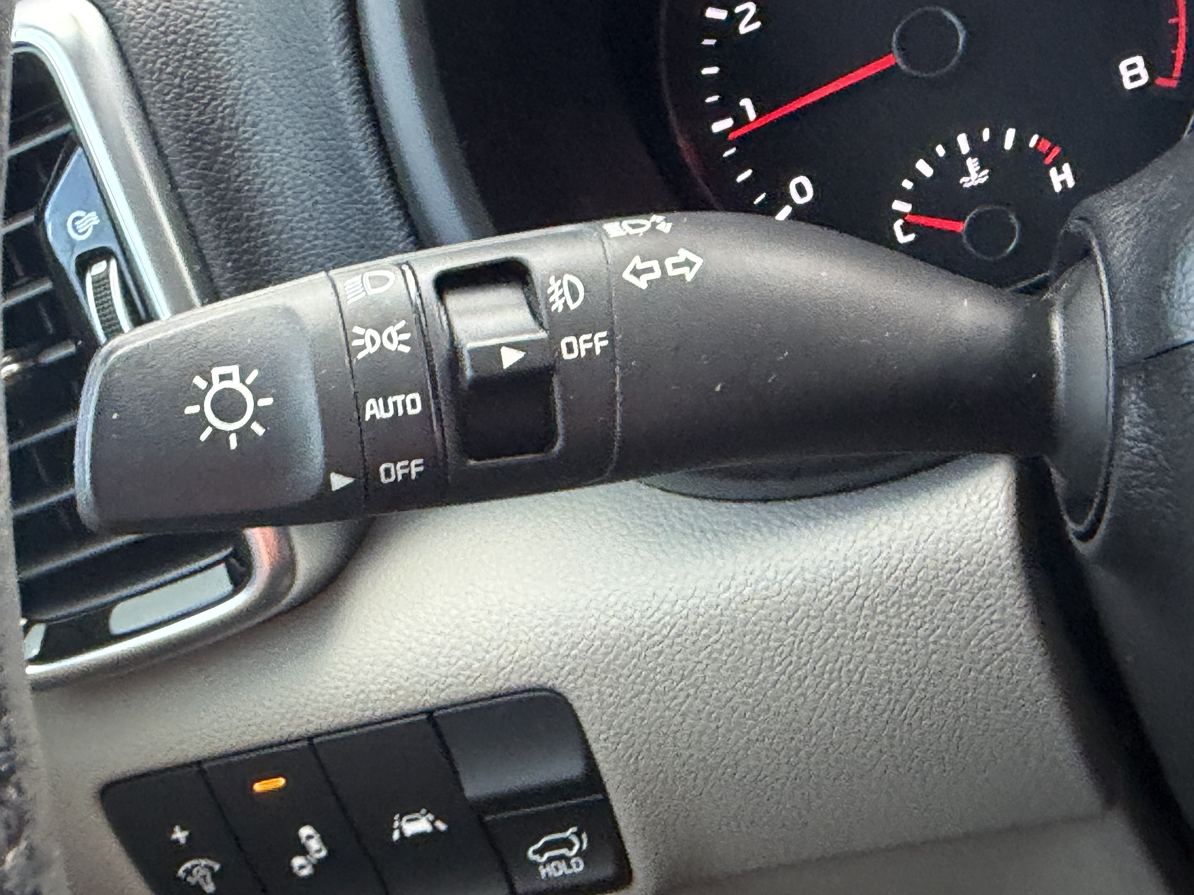 Used 2020 Kia Sportage SX FWD image 25