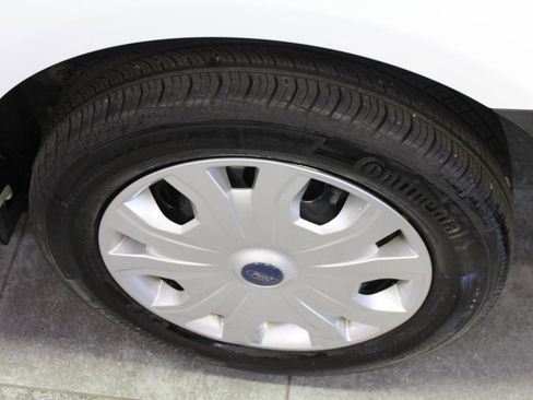 Used 2022 Ford Transit Connect XL image 30