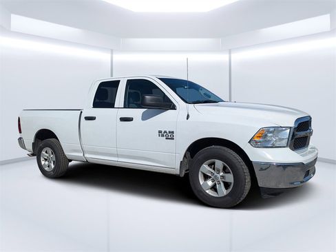 Used 2024 RAM 1500 Classic SLT image 1