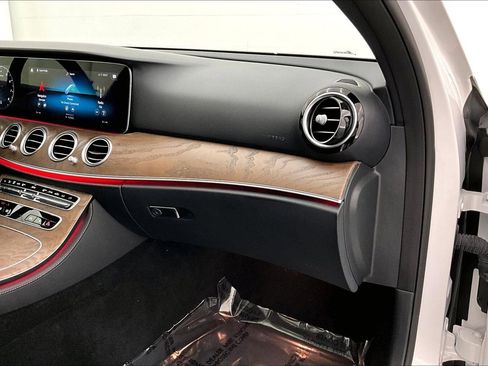 Certified 2022 Mercedes-Benz E 350 Sedan image 19