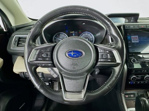 Used 2019 Subaru Ascent Touring image 11