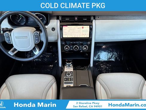 Used 2017 Land Rover Discovery HSE Luxury AWD/4WD image 16