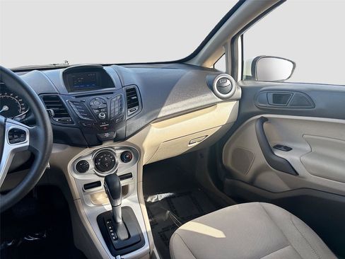 Used 2019 Ford Fiesta SE image 23