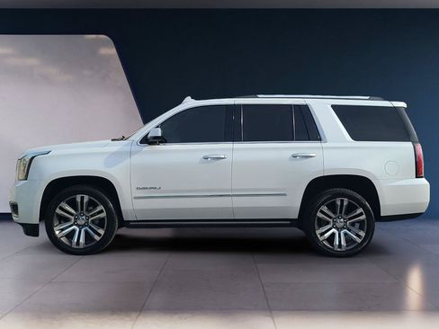 Used 2018 GMC Yukon Denali w/ Denali Ultimate Package RWD image 2