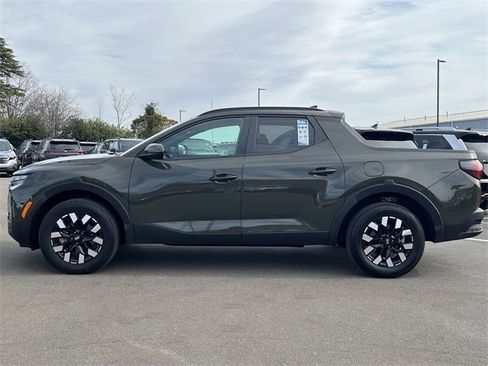 Certified 2025 Hyundai Santa Cruz SEL image 32