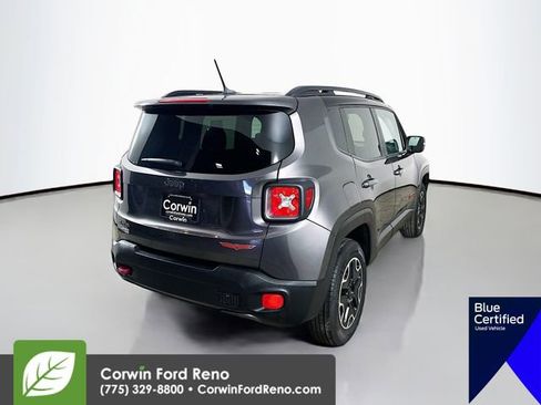 Used 2017 Jeep Renegade Trailhawk image 9