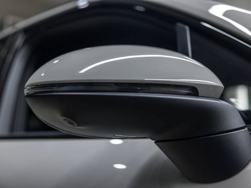 Certified 2026 Porsche Cayenne AWD/4WD image 50