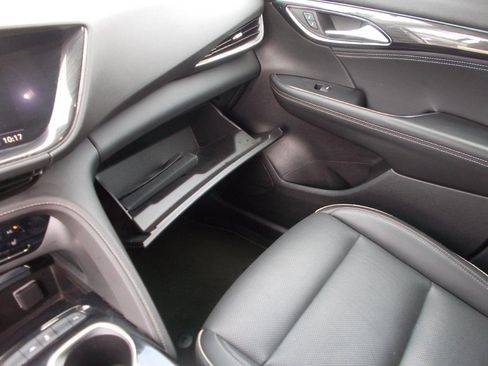 Used 2023 Buick Envision Essence image 15