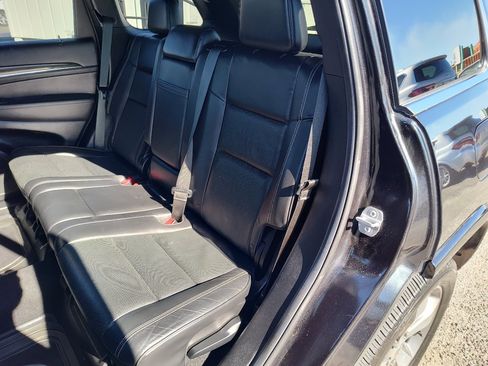 Used 2014 Jeep Grand Cherokee Overland image 27