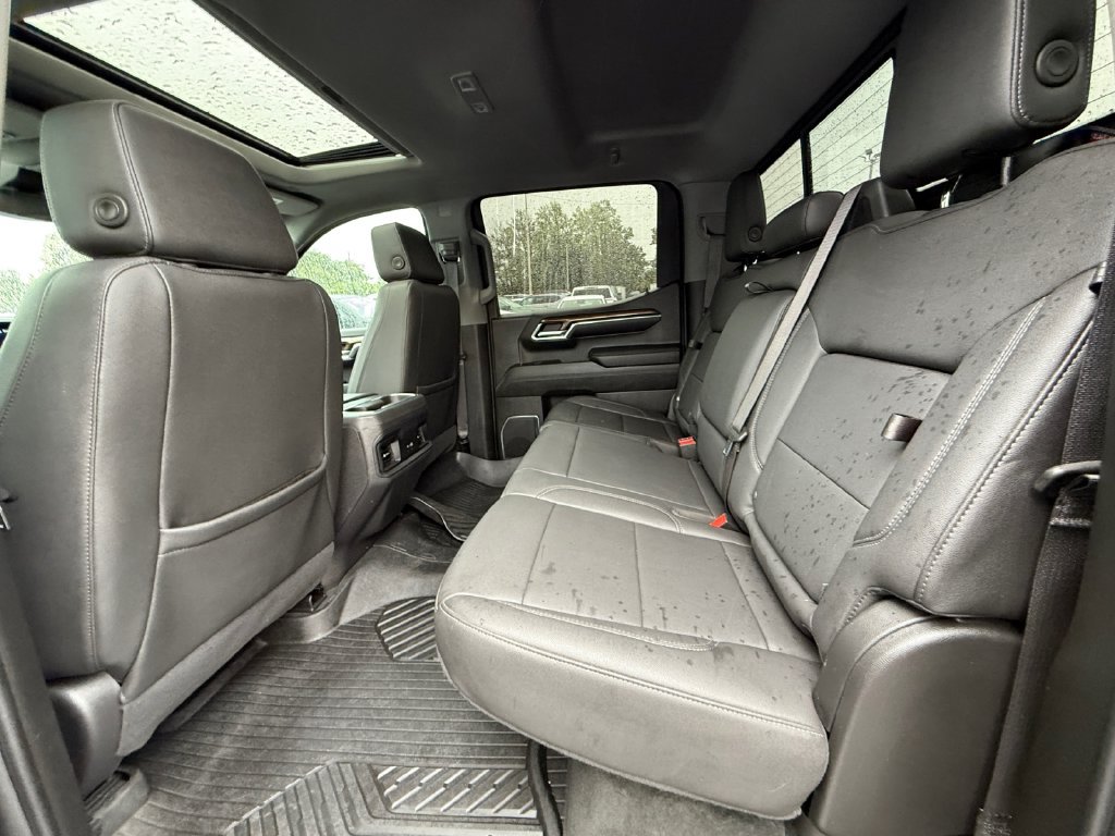 Used 2023 Chevrolet Silverado 1500 LT Trail Boss w/ LT Trail Boss Premium Package AWD/4WD image 26