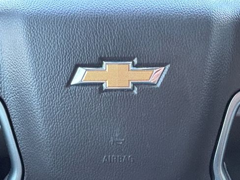 Used 2020 Chevrolet Tahoe Premier w/ Premier 6.2L Value Package image 12