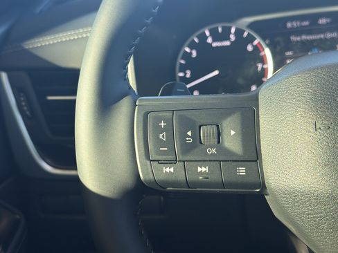 New 2026 Nissan Rogue SV image 18