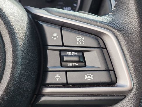 Used 2023 Subaru Outback Premium image 22