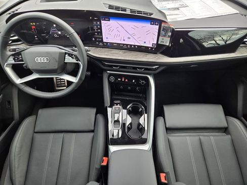 New 2025 Audi Q5 Premium Plus image 28
