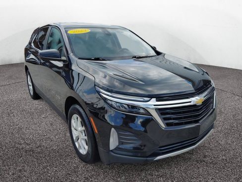 Used 2024 Chevrolet Equinox LT w/ LPO, Floor Liner Package FWD image 9