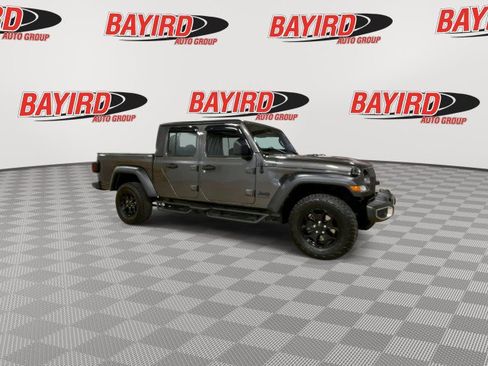 Used 2023 Jeep Gladiator Sport image 19