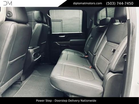 Used 2022 GMC Sierra 3500 Denali AWD/4WD image 23