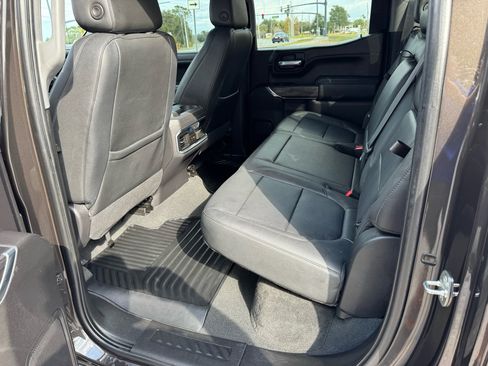 Used 2021 Chevrolet Silverado 1500 LTZ image 39