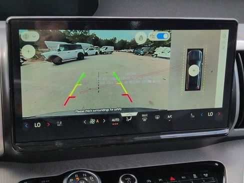 New 2025 Ford Expedition Active RWD image 23