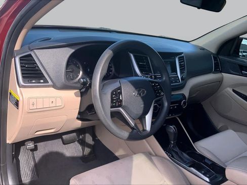 Used 2017 Hyundai Tucson SE w/ SE Popular Package 02 FWD image 18