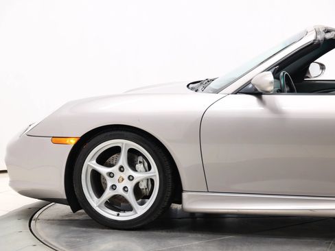 Used 2003 Porsche 911 Cabriolet image 6