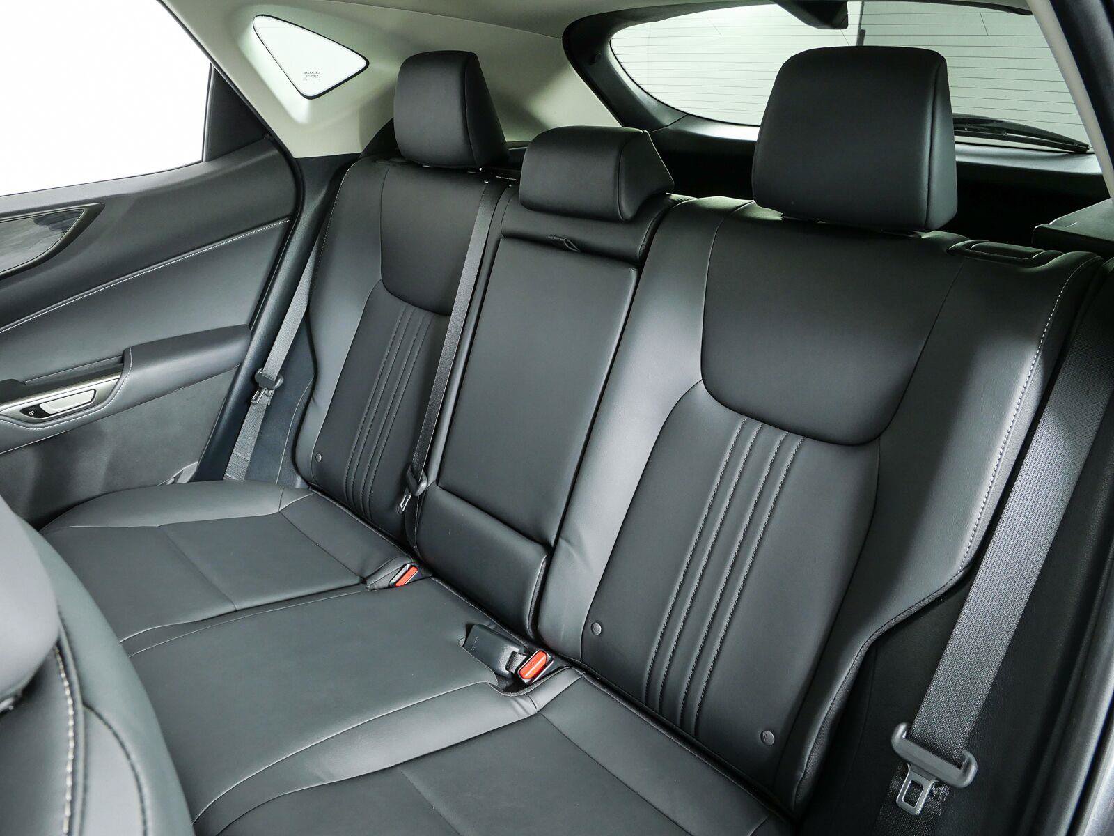 Used 2023 Lexus NX 350 AWD image 18