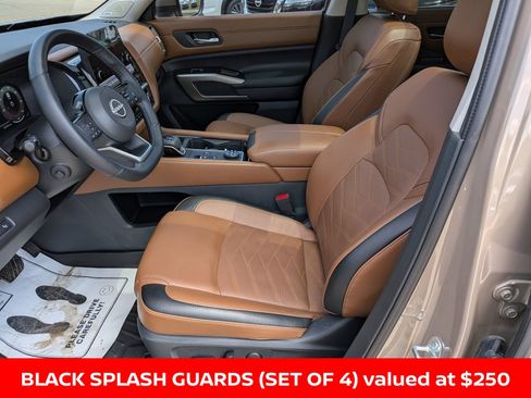 Certified 2024 Nissan Pathfinder Platinum w/ Cargo Package AWD/4WD image 28