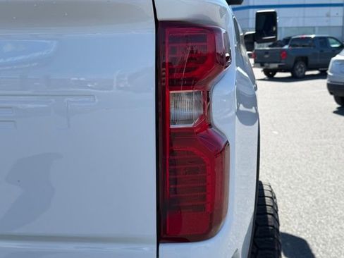 Used 2023 Chevrolet Silverado 2500 Custom w/ Custom Convenience Package image 20