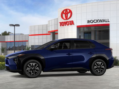 New 2026 Toyota bZ FWD image 31