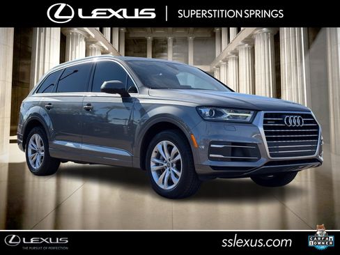 Used 2018 Audi Q7 3.0T Premium image 1