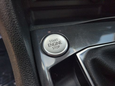 Certified 2023 Volkswagen Tiguan SE R-Line FWD image 30