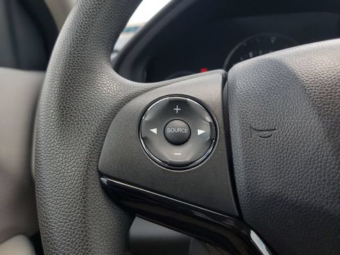 Used 2017 Honda HR-V LX image 23