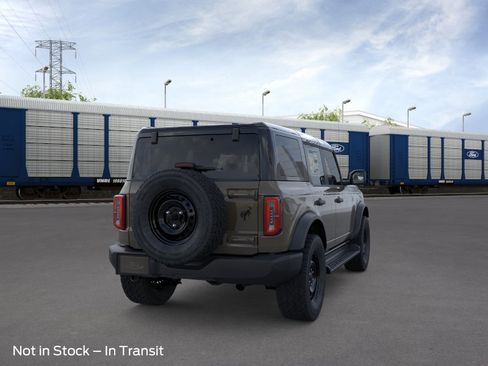 New 2026 Ford Bronco Outer Banks AWD/4WD image 8