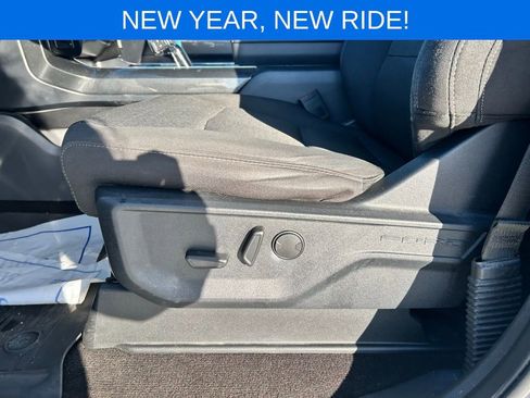 Certified 2022 Ford F150 XLT w/ Equipment Group 302A High image 17