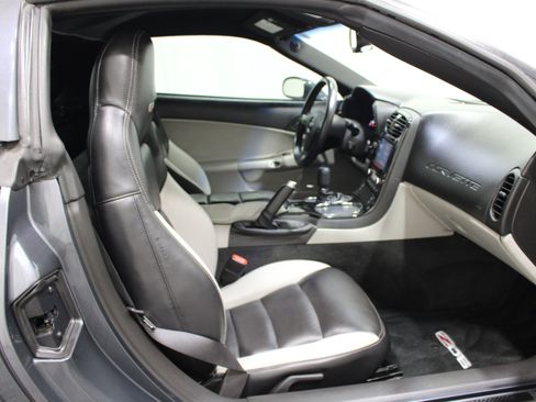 Used 2009 Chevrolet Corvette Z06 w/ Preferred Equipment Group RWD image 21