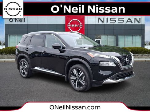 Certified 2023 Nissan Rogue Platinum w/ Platinum Premium Package AWD/4WD image 1