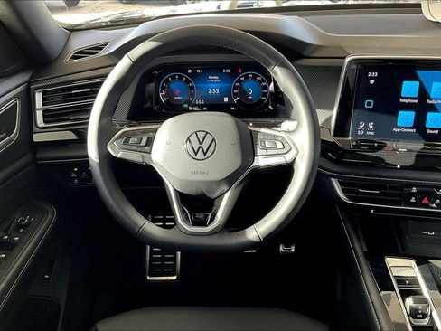 New 2026 Volkswagen Atlas Cross Sport SEL Premium R-Line image 4