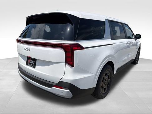 New 2026 Kia Carnival LX FWD image 7