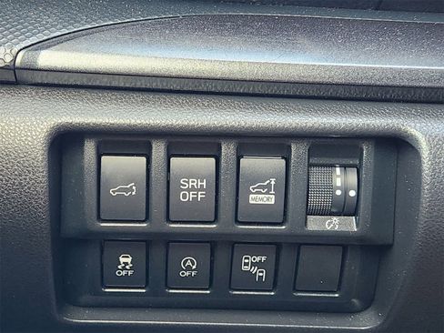 Used 2024 Subaru Forester Sport image 31