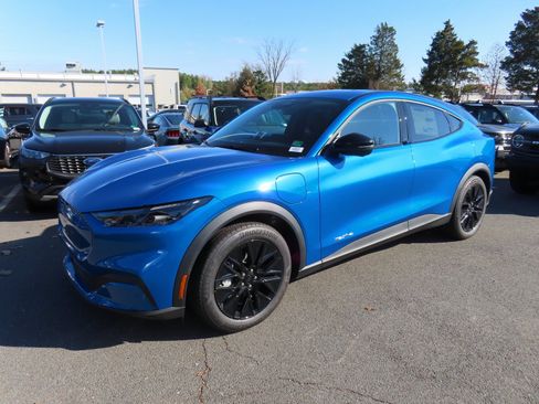 New 2025 Ford Mustang Mach-E Select w/ Interior Protection Package image 2