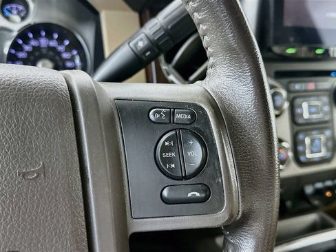 Used 2016 Ford F250 Lariat w/ Lariat Ultimate Package AWD/4WD image 27