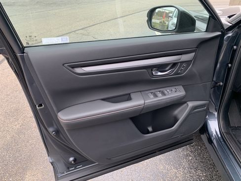 Used 2026 Honda CR-V Sport-L image 12