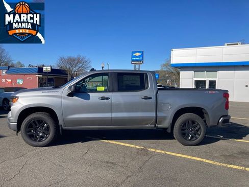 New 2026 Chevrolet Silverado 1500 Custom w/ Turbomax Blackout Package AWD/4WD image 4